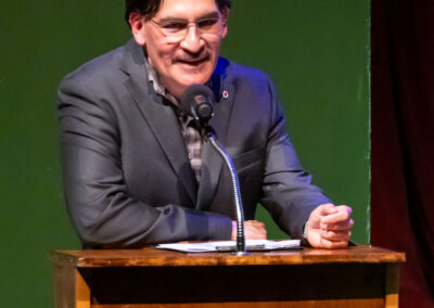 Agustin Amaro addresses families to the Seal of Biliteracy Awards
