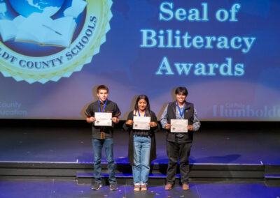 Students with their Seal of Biliteracy Awards