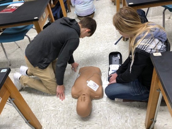 Northern Humboldt High School Students Learn CPR