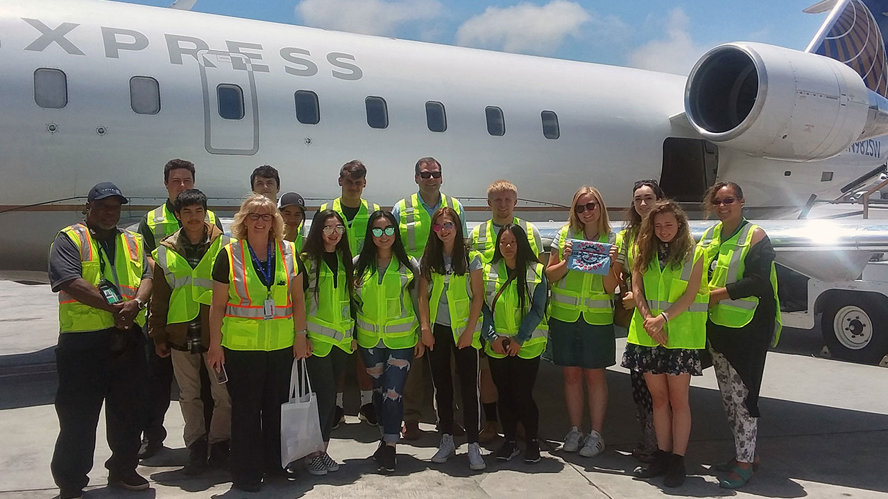 LAX and United Airlines Welcome Humboldt County Students to Explore New Horizons on New Nonstop Service to Los Angeles